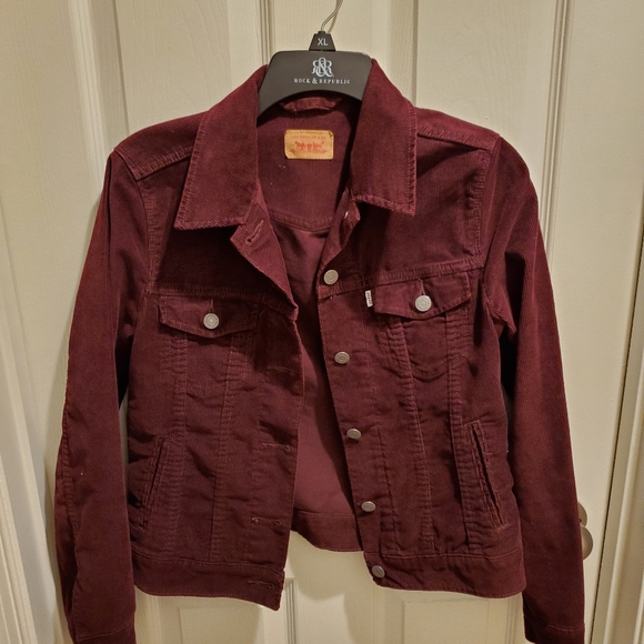 Levi's Burgundy Denim Jacket - Picture 3 of 3
